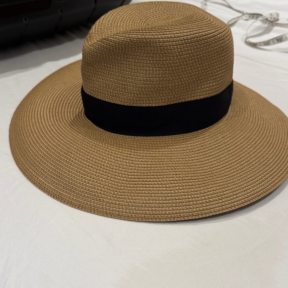 Eric Javits Tan and Black Wide-Brim Hat - Picture 3 of 8